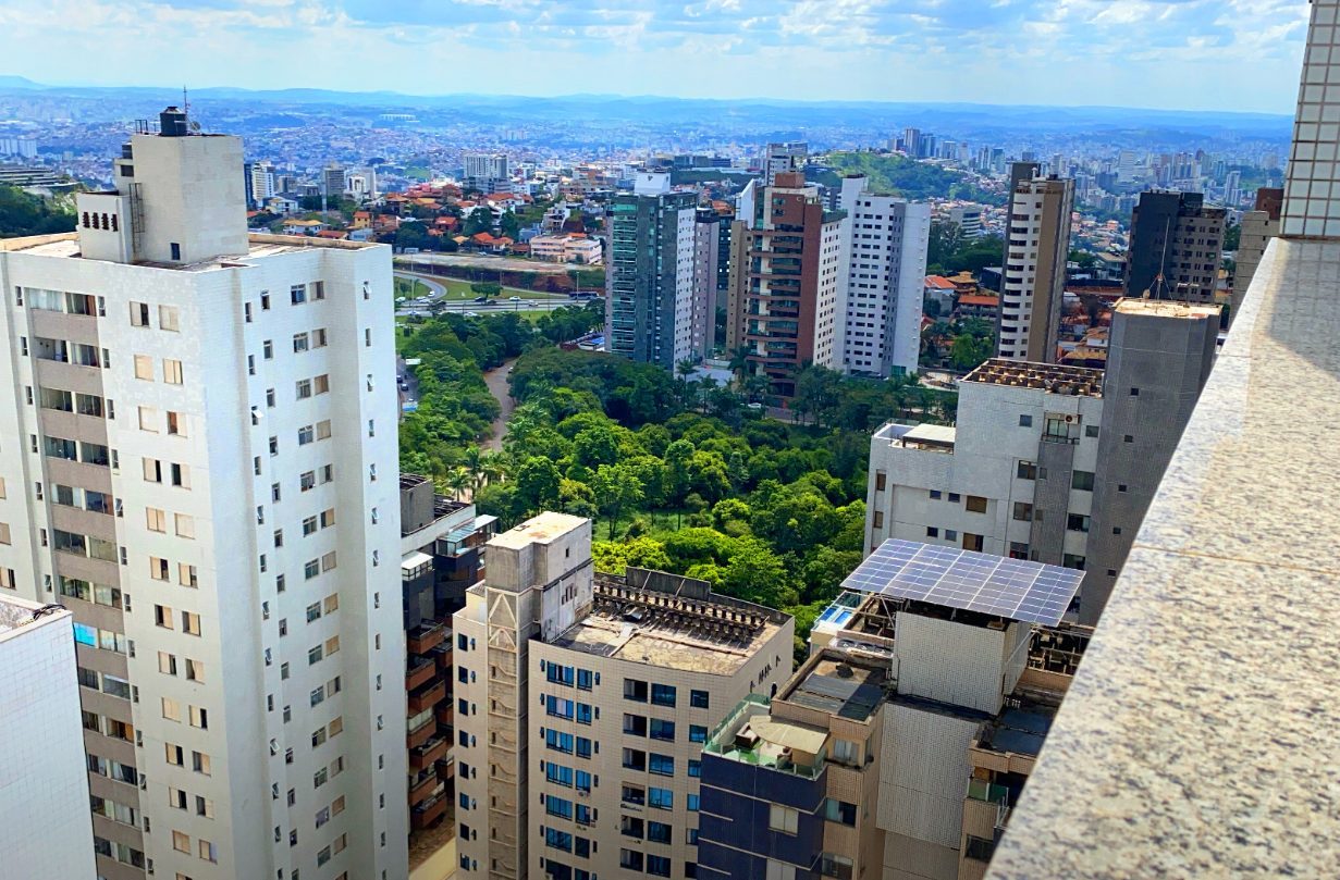 Spectacular Penthouse in Belvedere with Jacuzzi