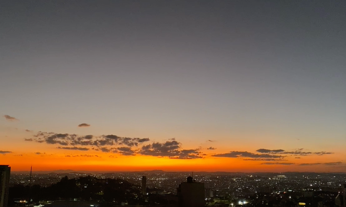 Spectacular Penthouse in Belvedere with Jacuzzi