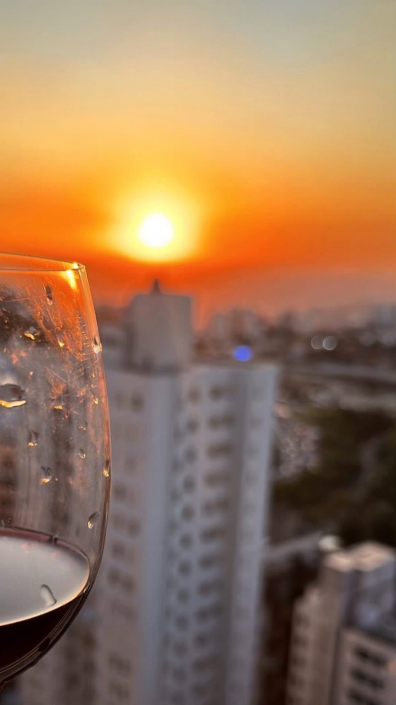 Spectacular Penthouse in Belvedere with Jacuzzi