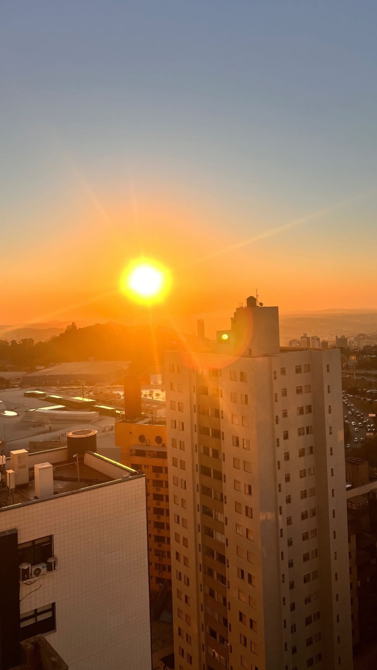 Spectacular Penthouse in Belvedere with Jacuzzi