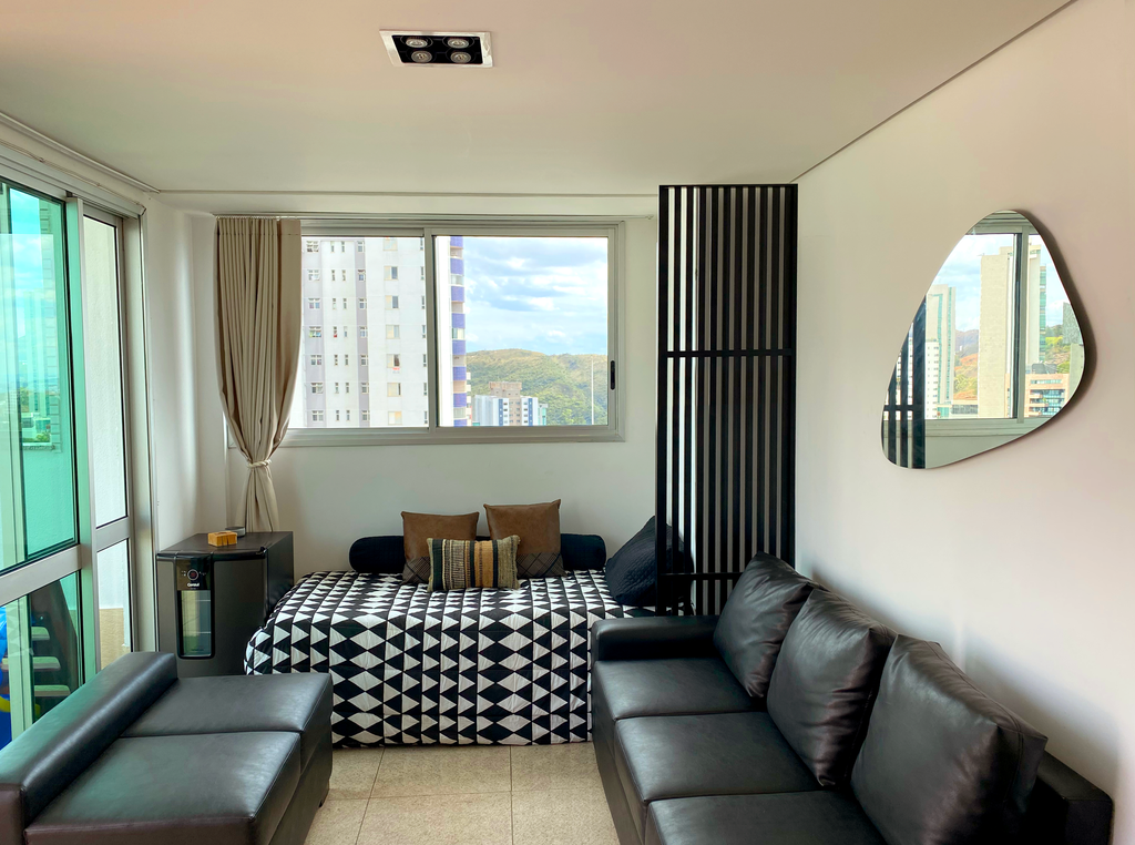 Spectacular Penthouse in Belvedere with Jacuzzi