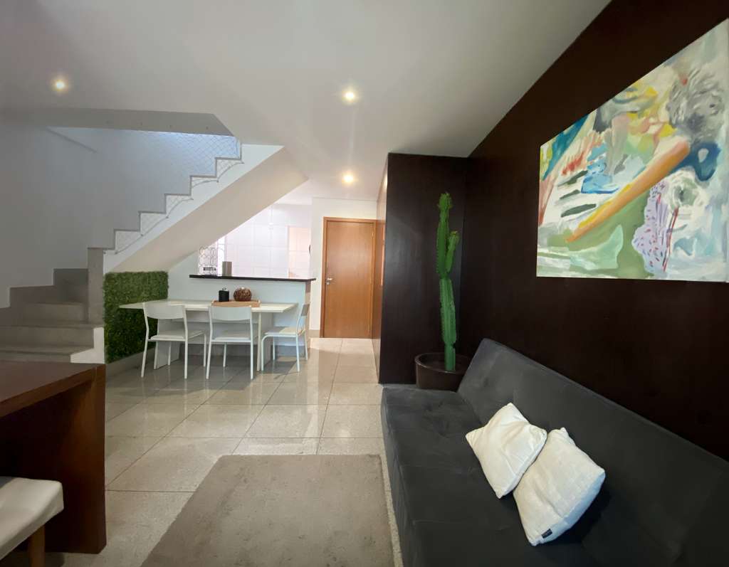 Spectacular Penthouse in Belvedere with Jacuzzi