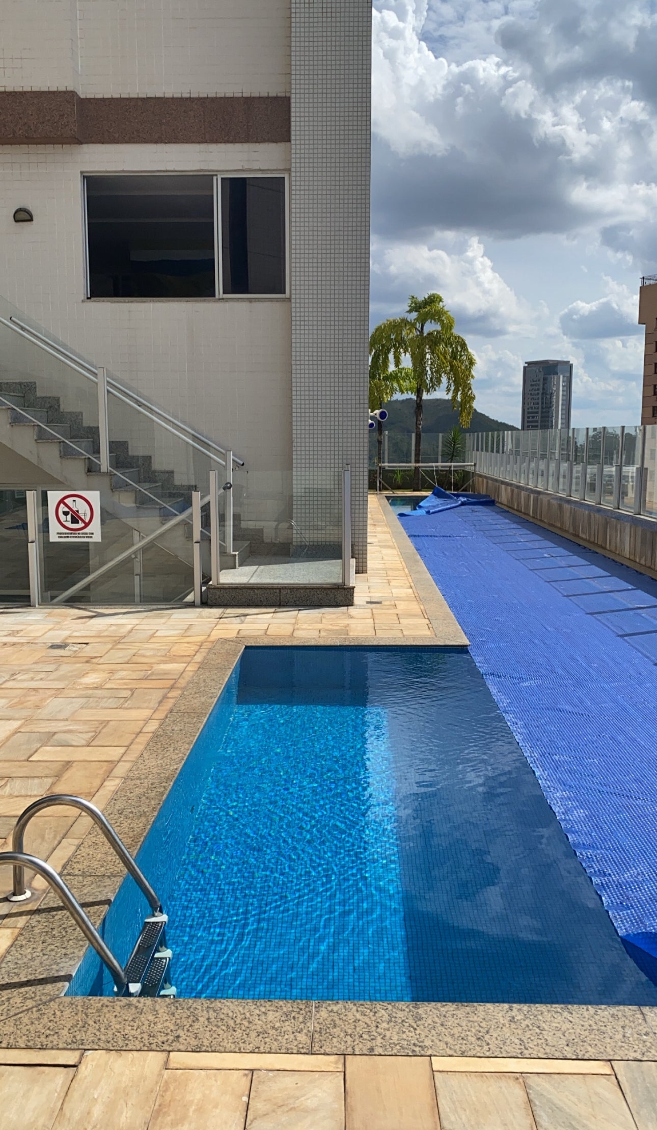 Spectacular Penthouse in Belvedere with Jacuzzi